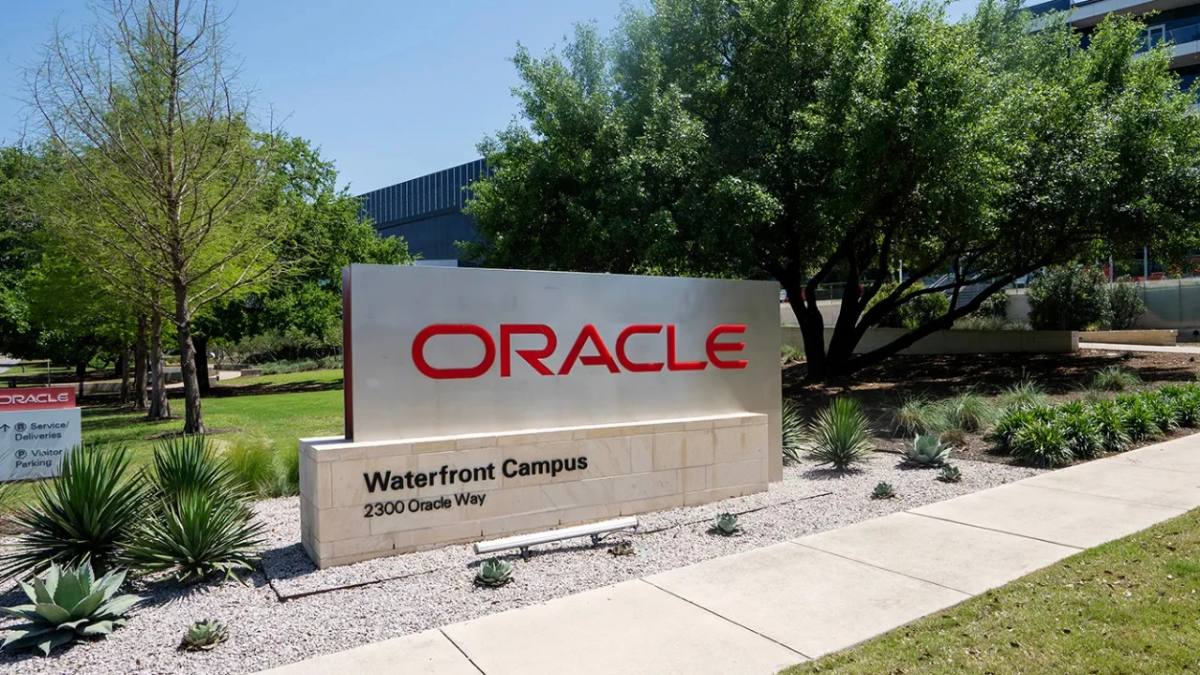 Oracle laid off 30,000 people after collecting data for AI training