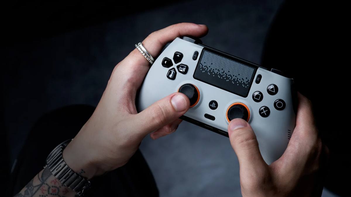 Sony has released the Scuf Omega gaming controller for $220